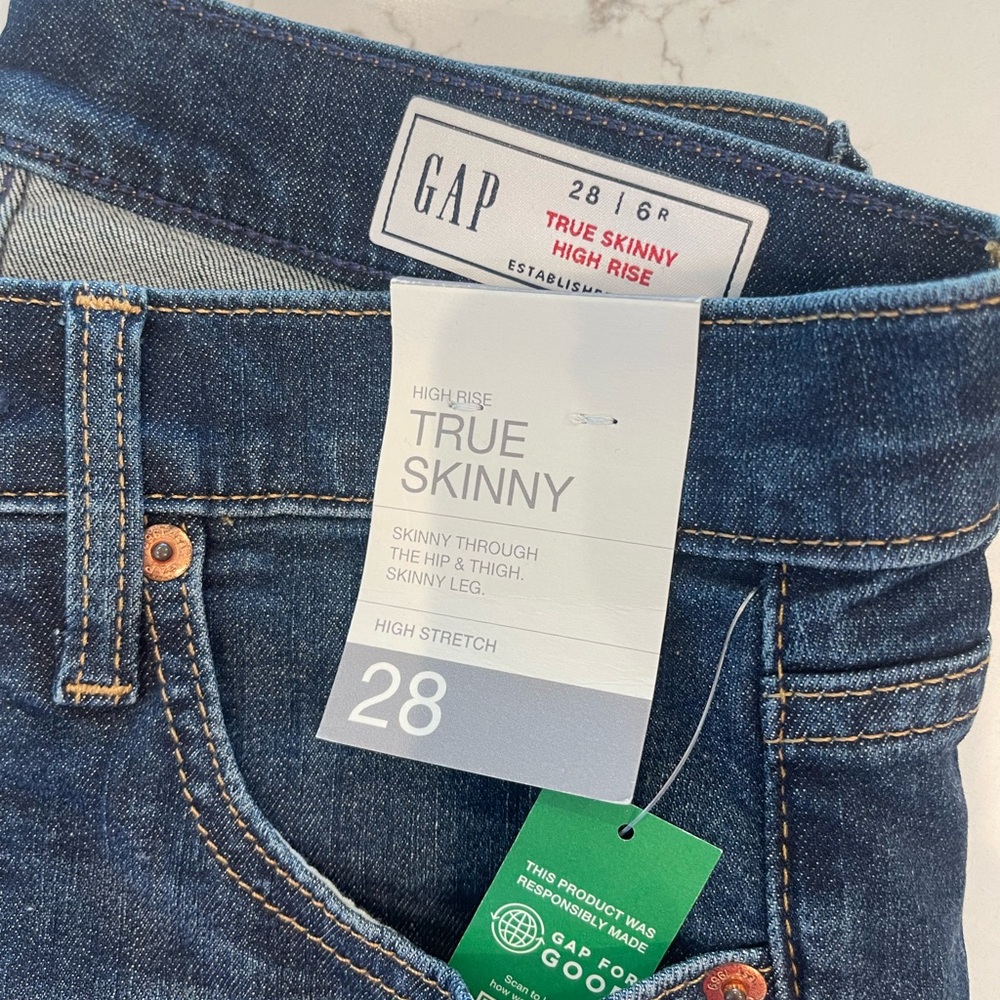 High Rise True Skinny Jeans - Picture 3 of 3